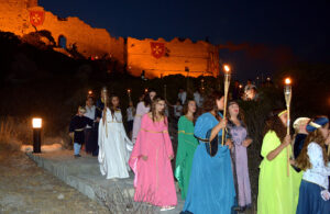 ΓΙΟΡΤΗ ΚΡΗΤΗΝΙΑΣ