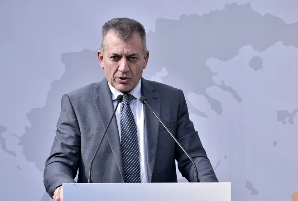 Γιάννης Βρούτσης