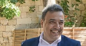 ΣΤΕΦΑΝΟΣ ΔΡΑΚΟΣ