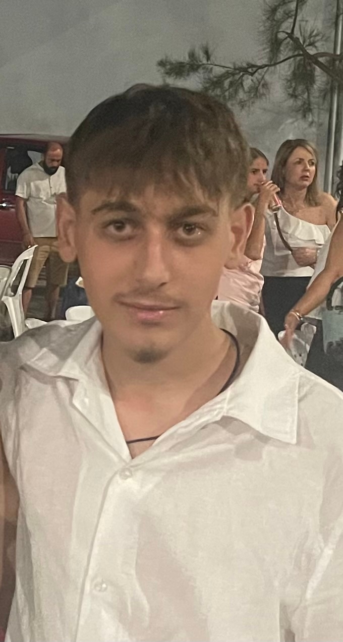 SERVERJOBS:ΦΩΤΟ ΜΑΘΗΤΕΣ ΣΧΟΛΕΙΑ:Λυκειο Αρχαγγέλου:ΣΦΥΡΙΟΥ ΑΡΓΥΡΗΣ ΛΥΚΕΙΟ ΑΡΧΑΓΓΕΛΟΥ.jpg