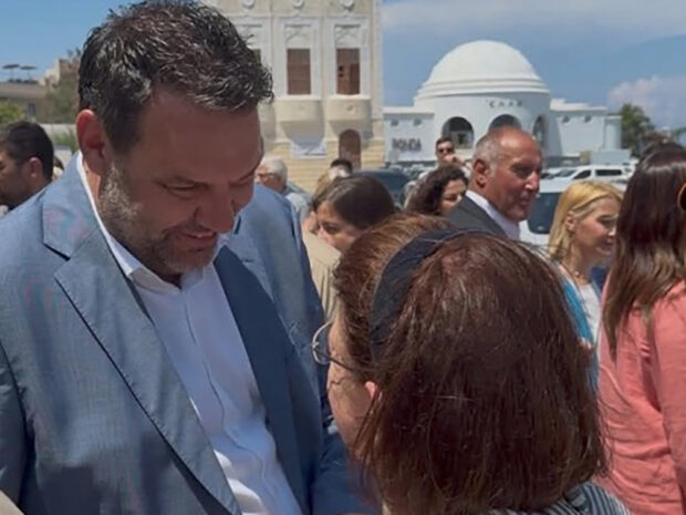 ΚΟΛΙΑΔΗΣ ΜΕΝΔΩΝΗ