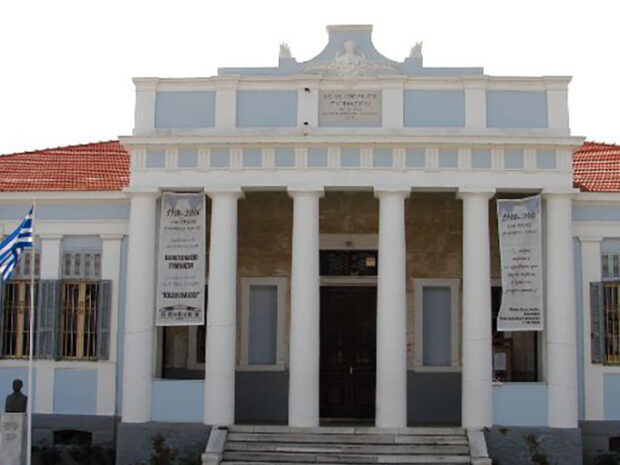 2 ΛΥΚΕΙΟ