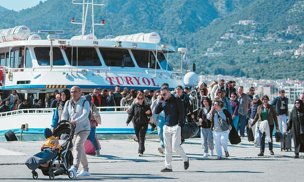 ΤΟΥΡΙΣΜΟΣ ΑΠΟ ΤΟΥΡΚΙΑ