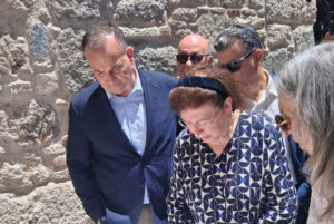 ΠΑΠΠΑΣ Γ ΜΕΝΔΩΝΗ Λ ΚΩΣ