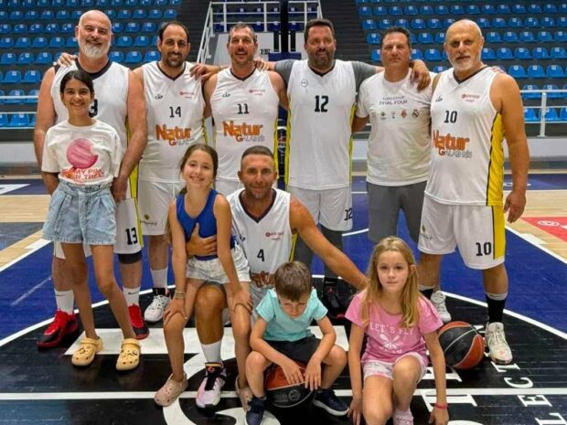 ΔΙΚΗΓΟΡΟΙ ΚΩΣ ΜΠΑΣΚΕΤ