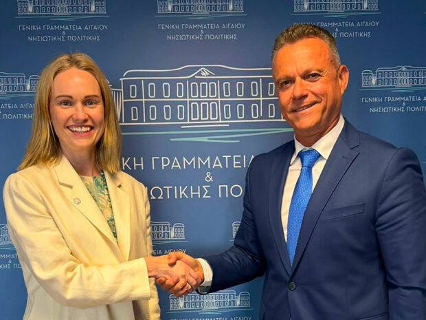 ΜΑΓΓΟΣ Φ ΠΡΕΣΒΗΣ ΙΡΛΑΝΔΙΑΣ