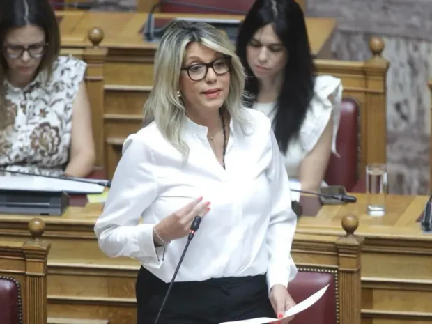 ΚΑΡΑΜΑΝΛΗ ΒΟΥΛΗ