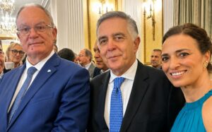ΥΨΗΛΑΝΤΗΣ Β 52Η ΕΠΕΤΕΙΟΣ ΔΗΜΟΚΡΑΤΙΑ