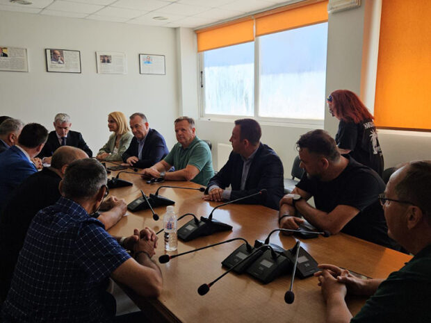 ΚΑΡΑΓΚΟΥΝΗΣ  ΕΠΙΘΕΩΡΗΣΗ ΕΡΓΑΣΙΑΣ ΡΟΔΟΣ 02.07.26