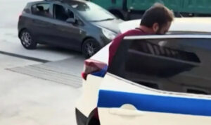 ΓΙΑΤΡΟΣ ΚΑΣΤΕΛΛΟΡΙΖΟ