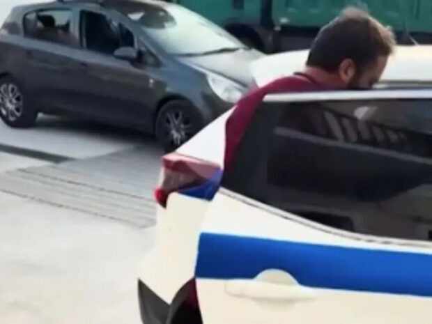 ΓΙΑΤΡΟΣ ΚΑΣΤΕΛΛΟΡΙΖΟ