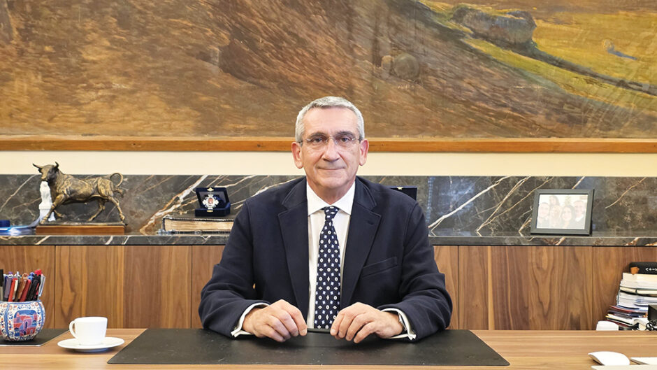 ΧΑΤΖΗΜΑΡΚΟΣ ΓΙΩΡΓΟΣ