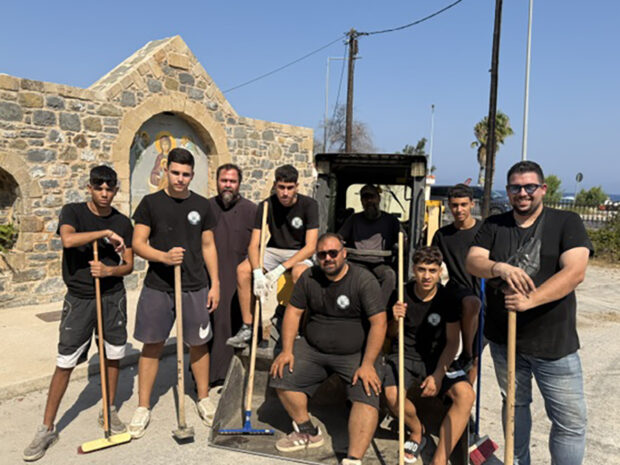 ΔΡΑΣΗ ΚΑΘΑΡΙΣΜΟΥ ΣΤΗΝ ΠΑΝΑΓΙΑ ΦΕΝΕΡΩΜΕΝΗ