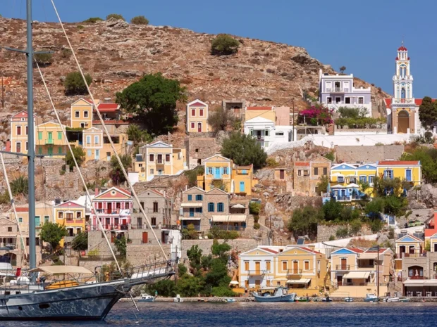 ΣΥΜΗ ΑΛΕΞΑΝΙΑΝ
