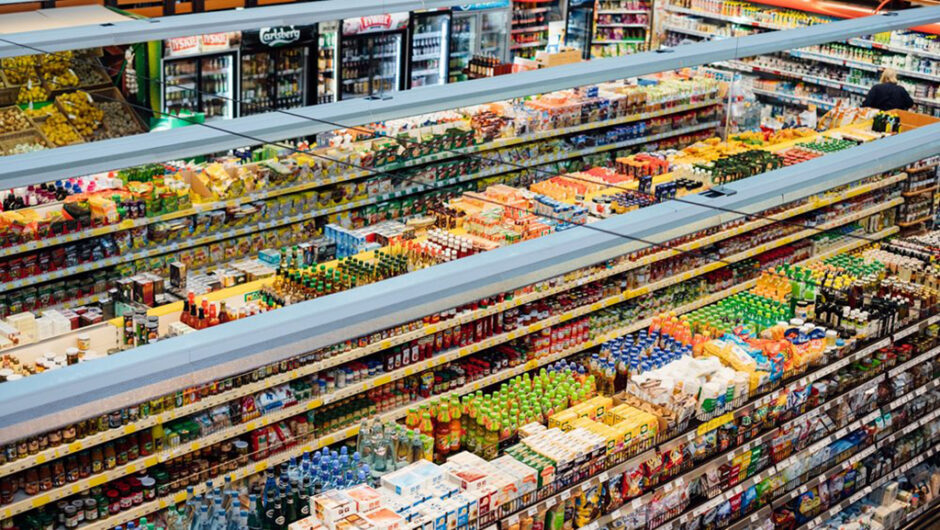Έρχονται ανατιμήσεις σε 400 κωδικούς στα ράφια των σούπερ μάρκετ