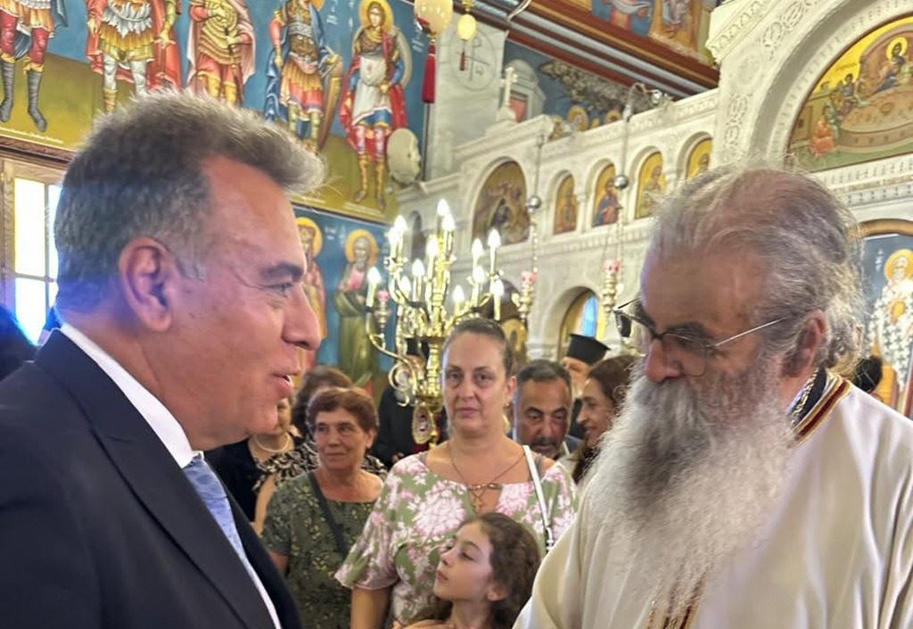 Κάρπαθος: Ο Μάνος Κόνσολας στην εις Επίσκοπον Χειροτονία του Θεοφιλεστάτου Επισκόπου Μηδείας κ. Καλλινίκου