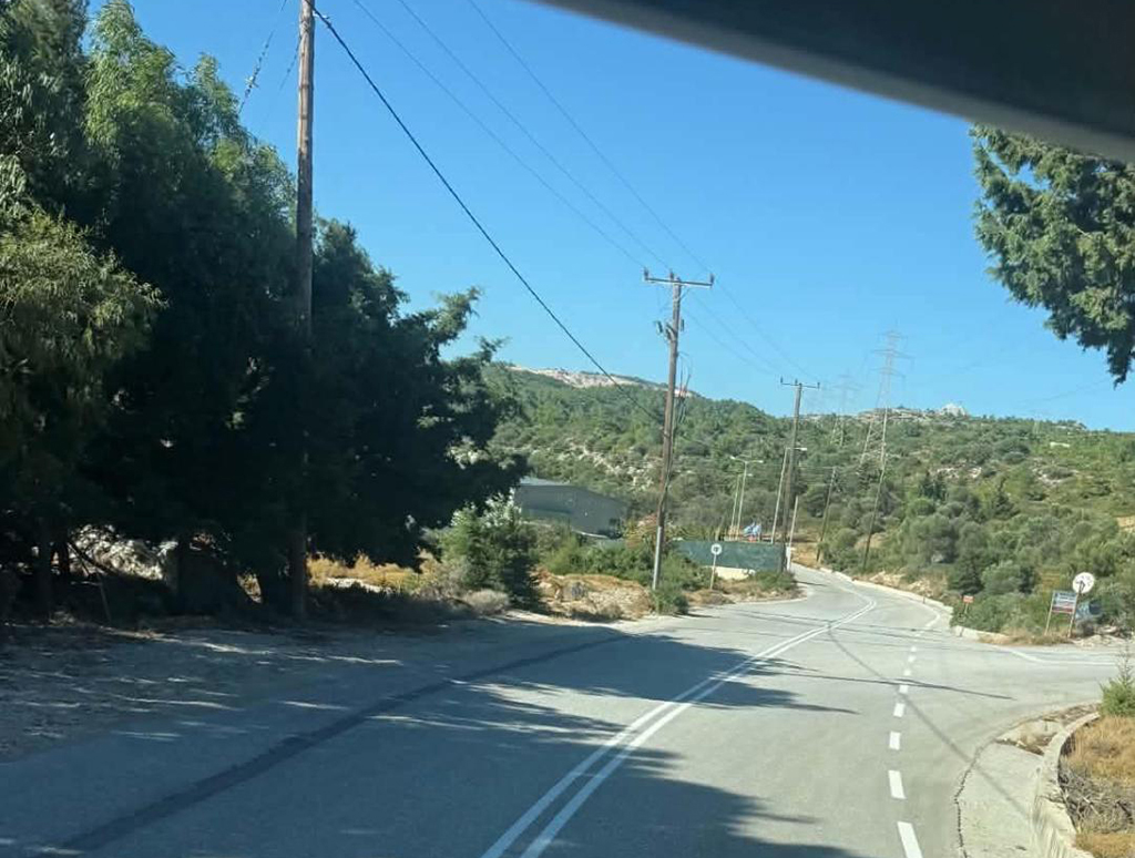 ΔΡΟΜΟΣ ΠΡΟΣ ΛΑΤΟΜΕΙΑ