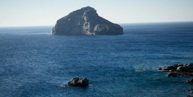 Ο Γιαϊτζί βάζει στο στόχαστρο τη Χήνα και κάνει λόγο για «προληπτική επίθεση»