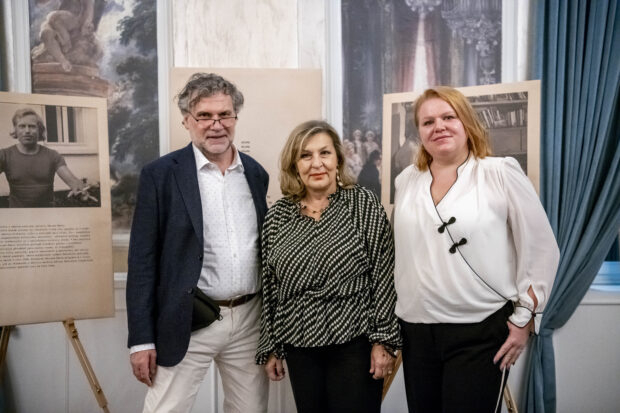 ΠΡΕΣΒΗΣ ΤΣΕΧΙΚΗΣ ΔΗΜΟΚΡΑΤΙΑΣ