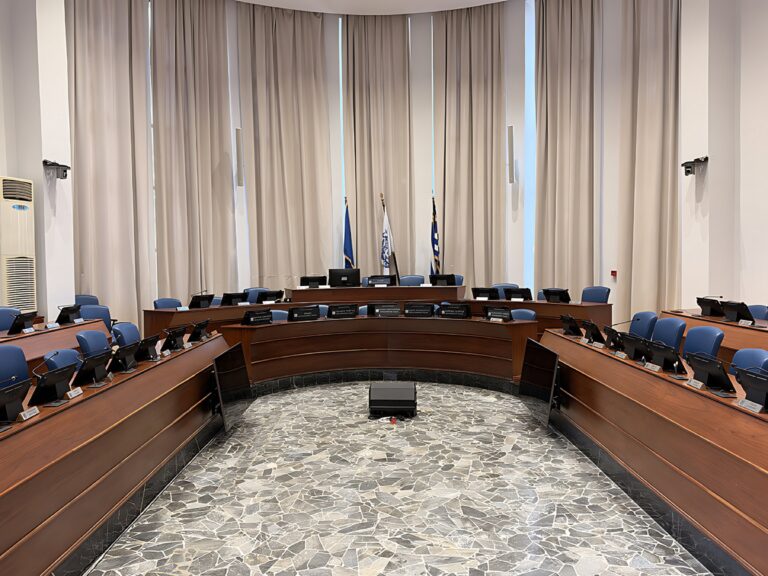 Στο τραπέζι του Δημοτικού Συμβουλίου τα ακίνητα και οι παραχωρήσεις παραλιών που συνδέονται με την έρευνα του «ελληνικού FBI»