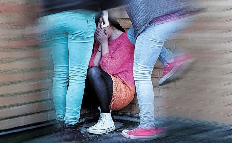 ΒΙΑ ΜΑΘΗΤΡΙΕΣ
