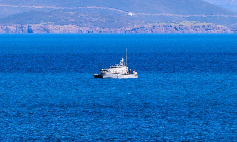 Ρόδος: Αεροδιακομιδή 72χρονου επιβάτη από πλοίο