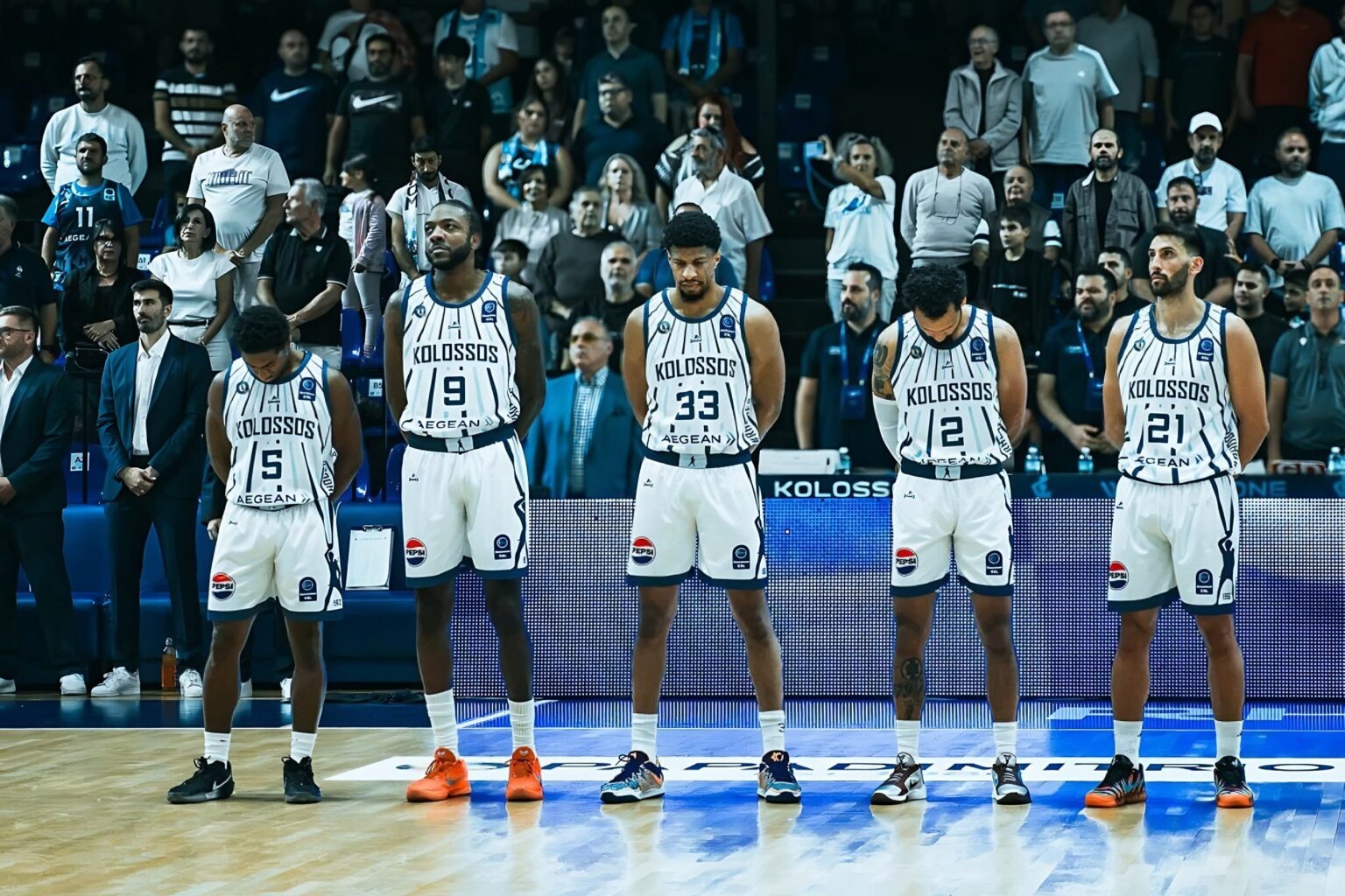 ΚΟΛΟΣΣΟΣ ΜΠΑΣΚΕΤ