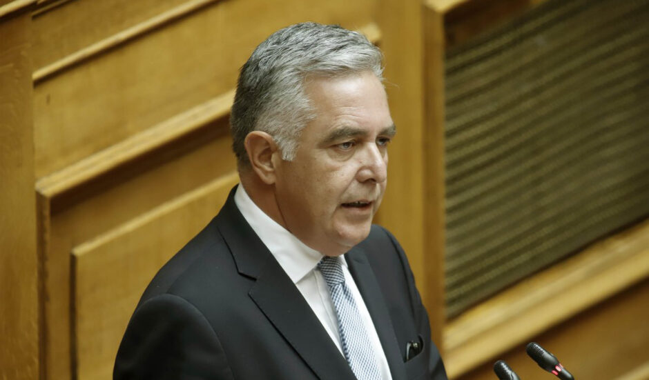 Βασίλης Υψηλάντης: Βαθιά θλίψη για την απώλεια του ξενοδοχοϋπαλλήλου στη Ρόδο – Παρέμβαση για την αντιμετώπιση της κακοκαιρίας