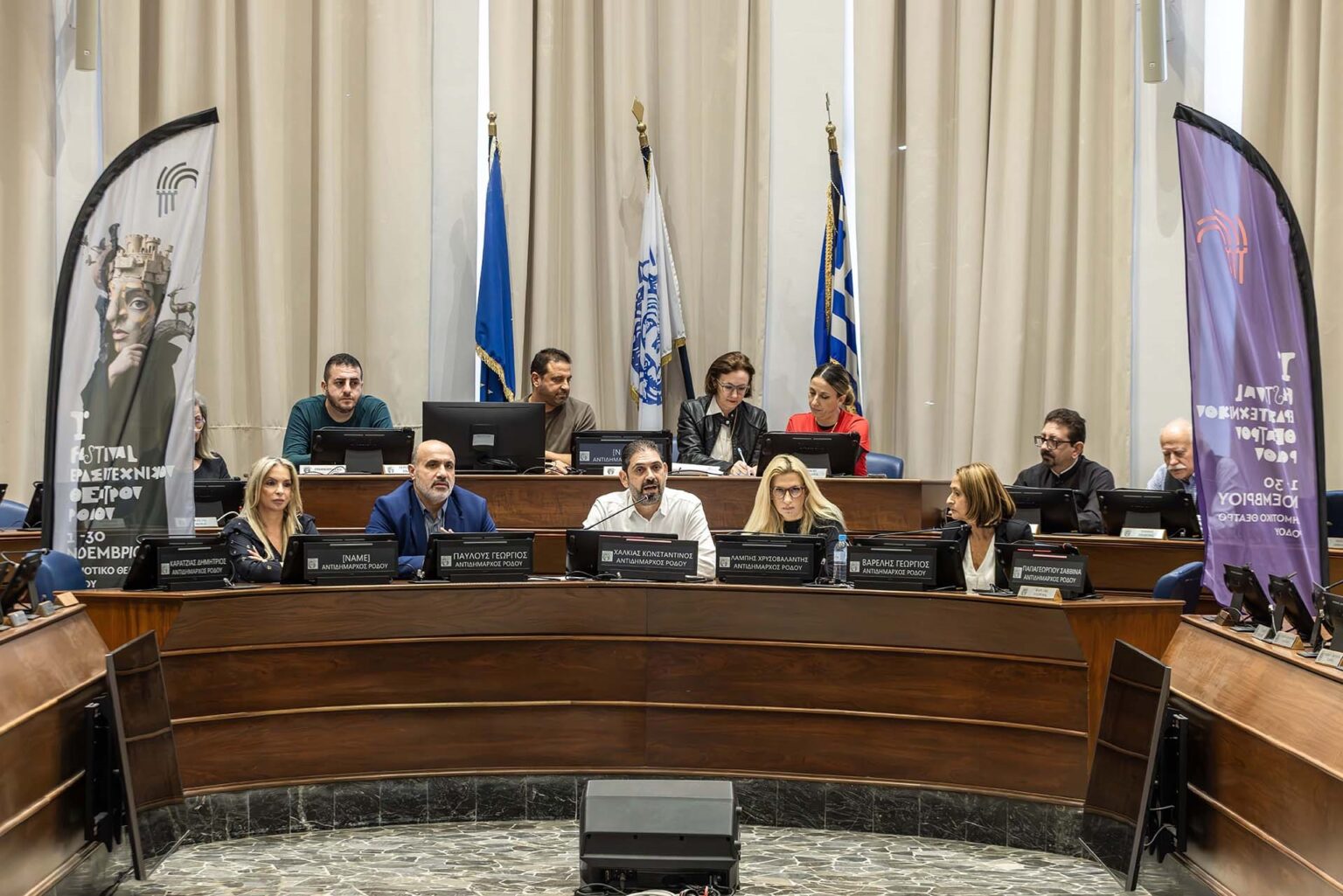 Παρουσιάστηκε το 1ο Φεστιβάλ Θεάτρου Ερασιτεχνικών Ομάδων – Ένας νέος πολιτιστικός θεσμός γεννιέται στη Ρόδο