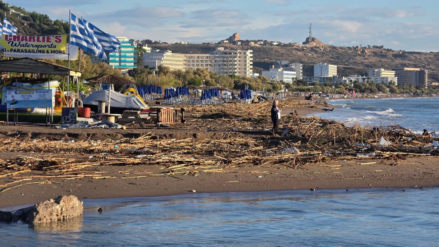 Αποζημιώσεις, φοροελαφρύνσεις και μέτρα στήριξης ζητούν οι φορείς για τις επιχειρήσεις που επλήγησαν από την κακοκαιρία