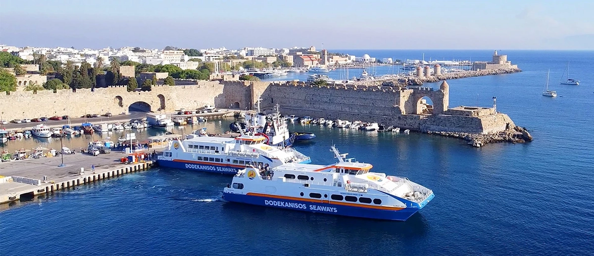 Χωρίς ταχύπλοα τα μικρά νησιά της Δωδεκανήσου με τα δύο καταμαράν της Dodekanisos Seaways εκτός δρομολογίων