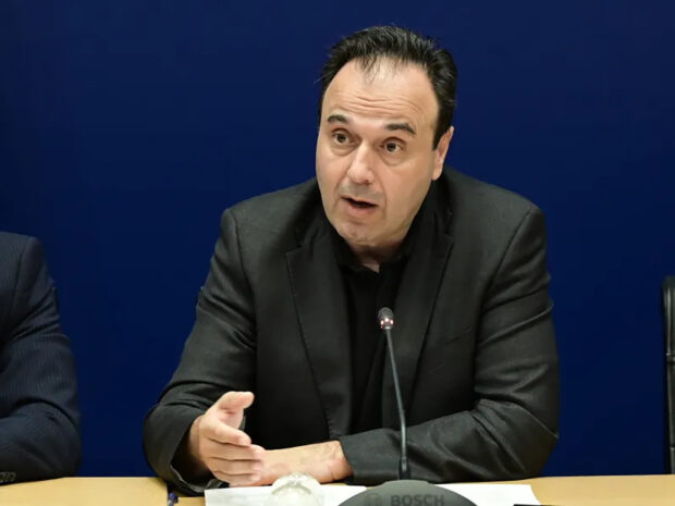 Παπαστεργίου: «Από τις ανησυχίες των παιδιών για τις παραλίες στο MyCoast και την προστασία των ακτών με δορυφορικά δεδομένα»