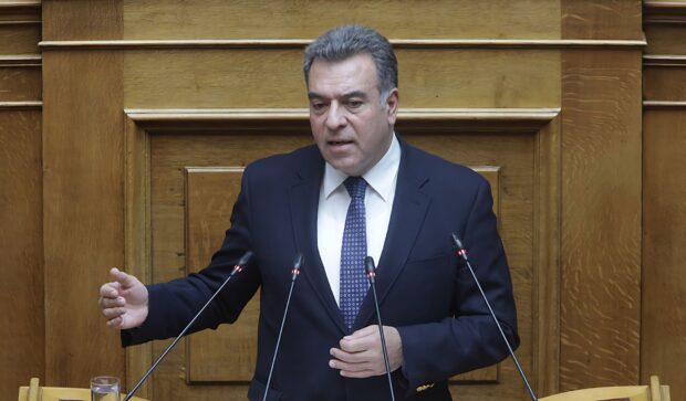 Μάνος Κόνσολας: «Νέα ρύθμιση 120 δόσεων για χρέη προς την Εφορία και τα Ασφαλιστικά Ταμεία»